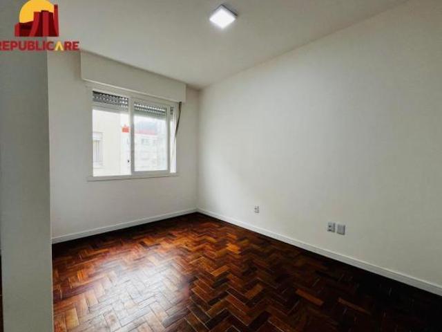 Apartamento venda em Jardim Leopoldina, Porto Alegre