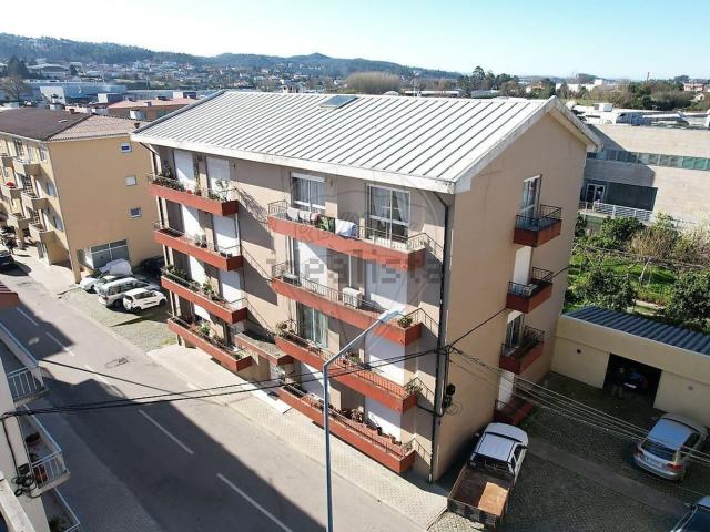 Apartamento venda em Charrueiras, Gavião