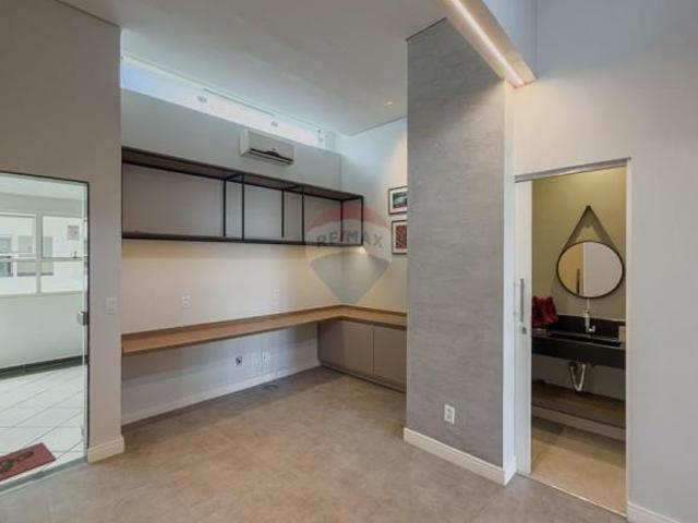 Apartamento venda em Região Geográfica Imediata do Distrito Federal, Região Integrada de Desenvolvimento do Distrito Federal e Entorno