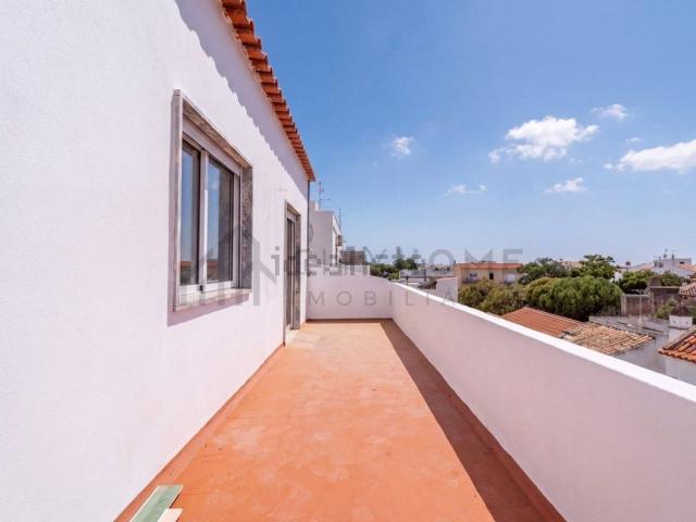 Apartamento venda em Lagoa, Faro