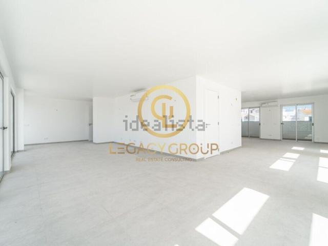 Apartamento venda em Carvoeiro, Lagoa