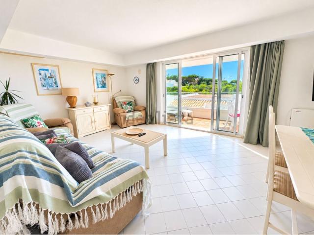 Apartamento venda em Vale Centianes, Carvoeiro