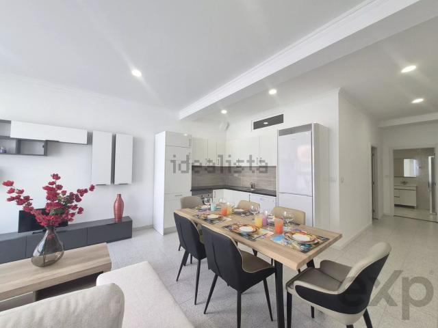 Apartamento venda em Lagoa, Faro