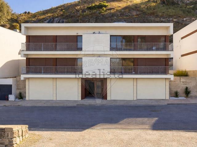 Apartamento venda em Pregal, Póvoa De Lanhoso
