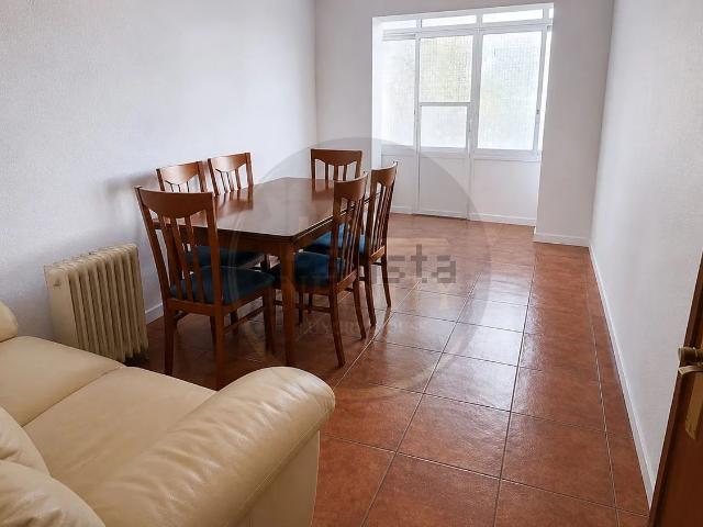 Apartamento venda em Almada, Setúbal