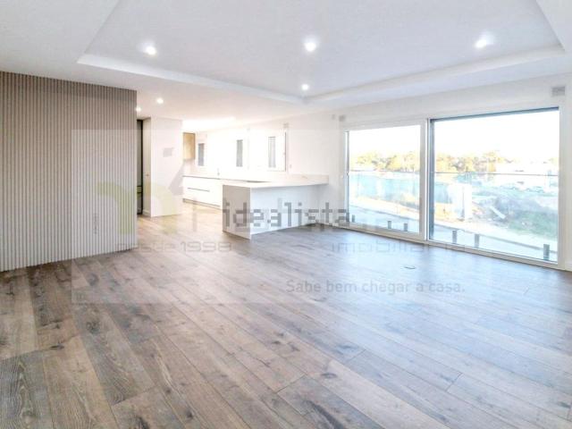 Apartamento venda em Quinta de Santa Ana, Almada