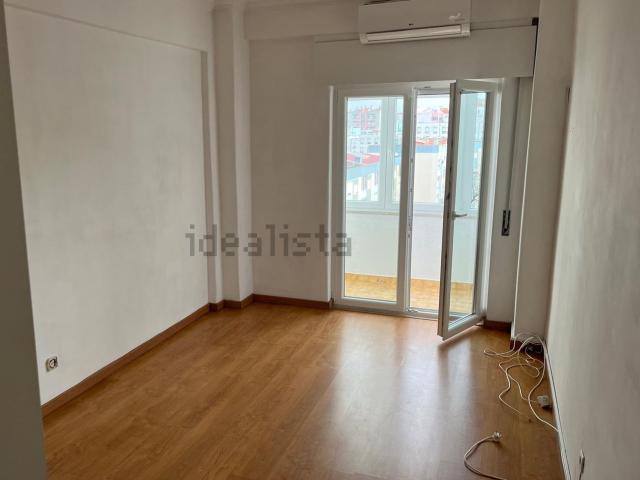 Apartamento venda em Alto da Ponte, Almada