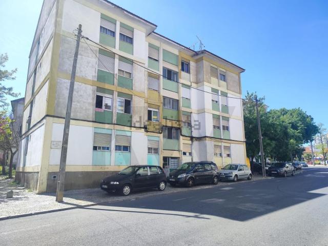 Apartamento venda em Almada, Setúbal