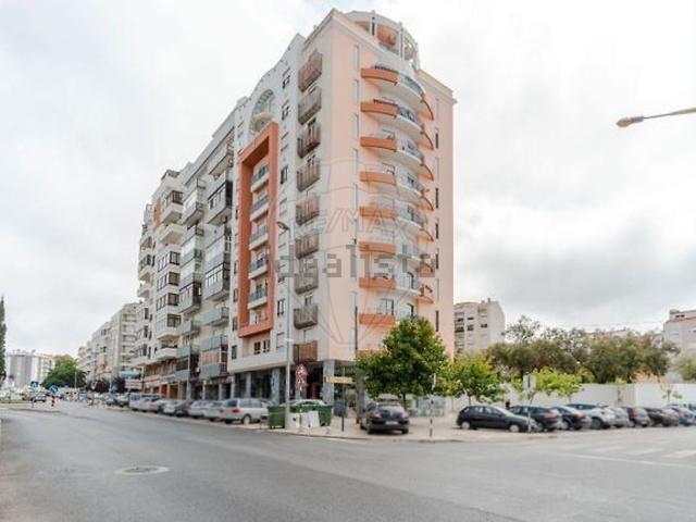 Apartamento alugar em Vale Flores, Almada