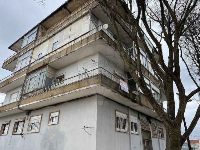 Apartamento venda em Almada, Setúbal