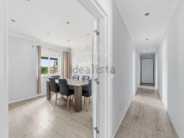 Apartamento alugar em Alembrança, Almada