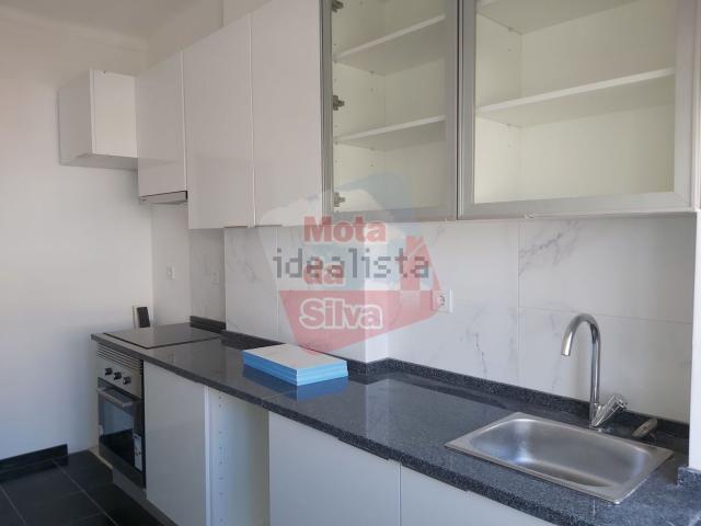 Apartamento alugar em Quinta das Amoreiras, Almada