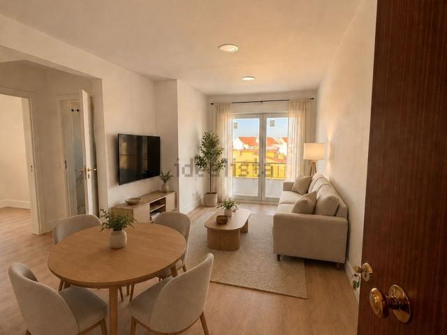 Apartamento venda em Santo António do Laranjeiro, Almada