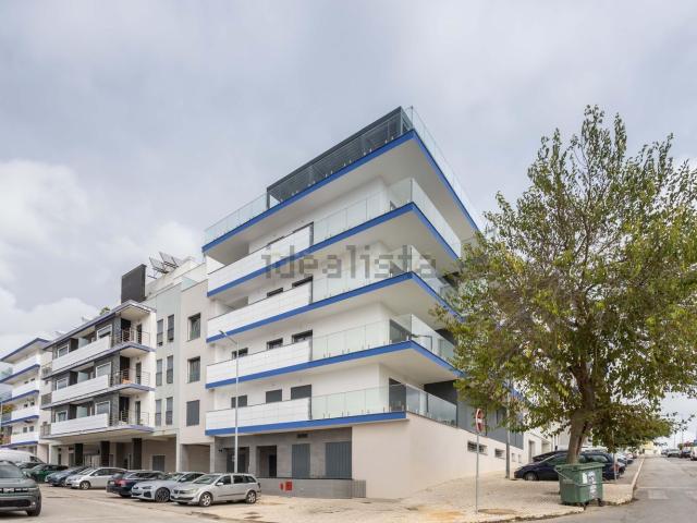 Duplex venda em Chegadinho, Almada