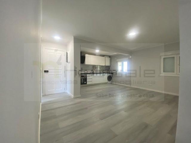 Apartamento venda em Almada, Setúbal