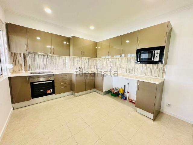 Apartamento venda em Quinta das Amoreiras, Almada