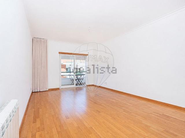 Apartamento alugar em Quinta do Gato Bravo, Almada