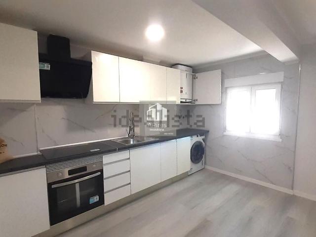 Apartamento venda em Almada, Setúbal
