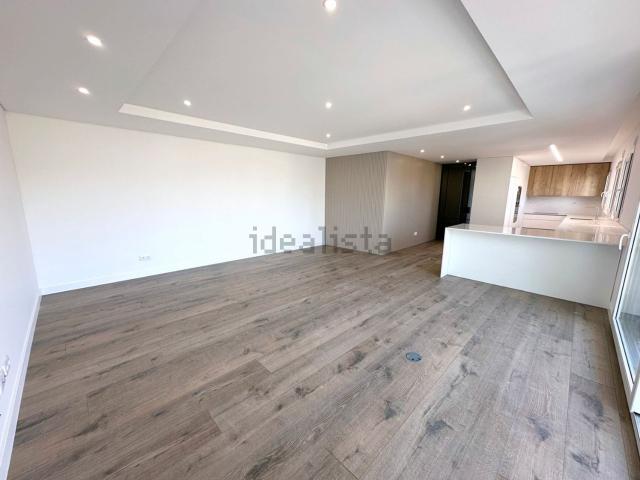 Duplex venda em Quinta do Gato Bravo, Almada