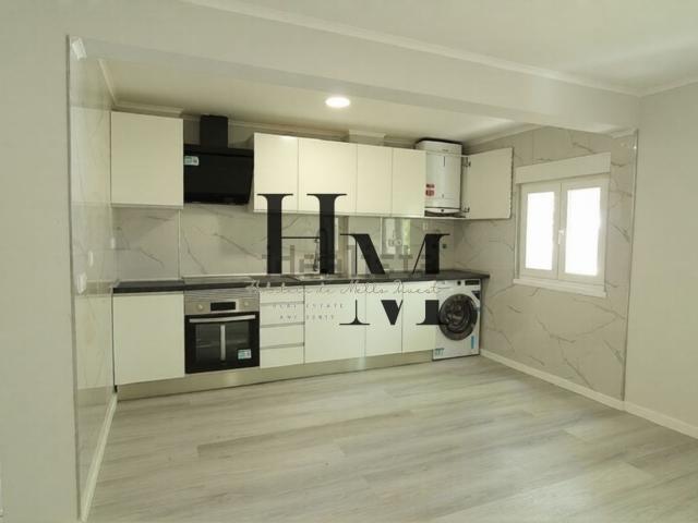 Apartamento venda em Almada, Setúbal