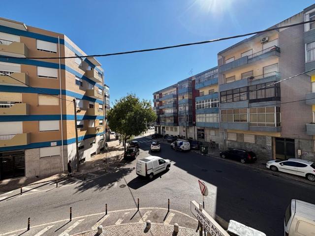 Apartamento alugar em Almada, Setúbal