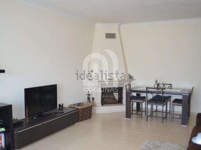 Apartamento venda em Almada, Setúbal