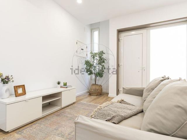 Apartamento venda em Almada, Setúbal