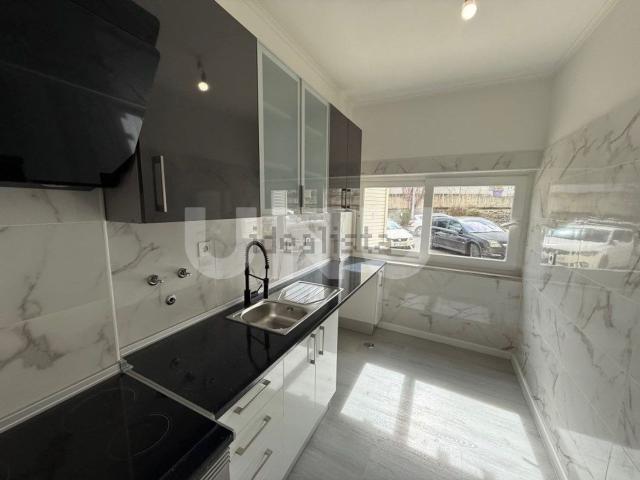 Apartamento venda em Almada, Setúbal