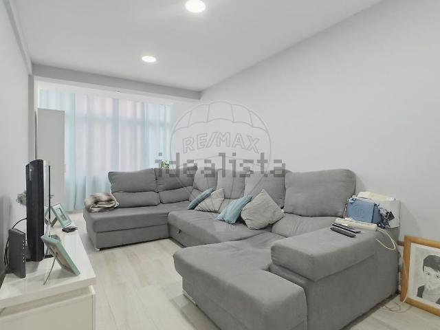 Apartamento venda em Chegadinho, Almada