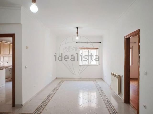 Apartamento venda em Santo António do Laranjeiro, Almada