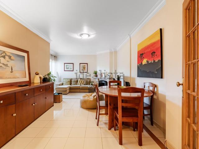 Apartamento venda em Chegadinho, Almada