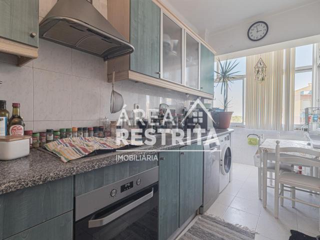 Apartamento venda em Almada, Setúbal