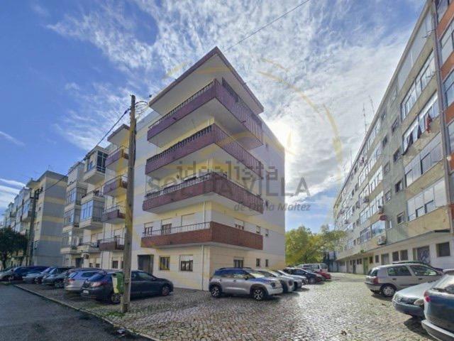 Apartamento venda em Almada, Setúbal
