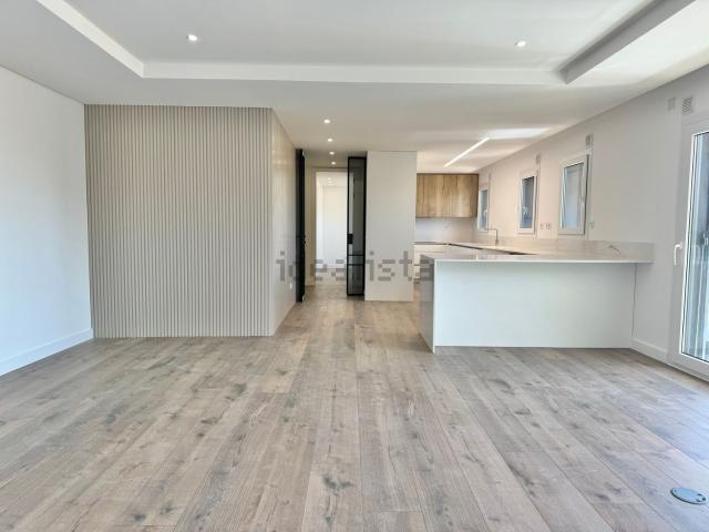 Apartamento venda em Quinta de Santa Ana, Almada