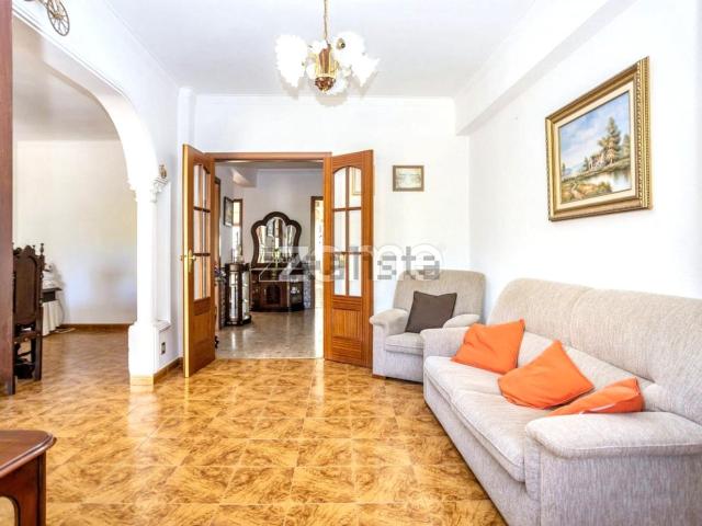 Apartamento venda em Almada, Setúbal