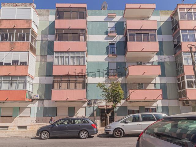 Apartamento venda em Almada, Setúbal