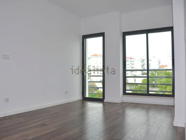 Apartamento alugar em Quinta do Janeiro, Almada