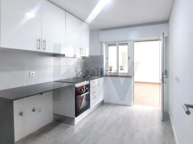Apartamento venda em Alto da Ponte, Almada