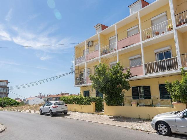 Apartamento venda em Santo António do Laranjeiro, Almada