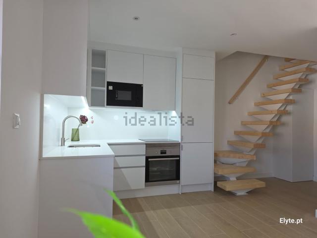 Duplex venda em Almada, Setúbal