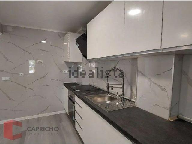 Apartamento venda em Almada, Setúbal