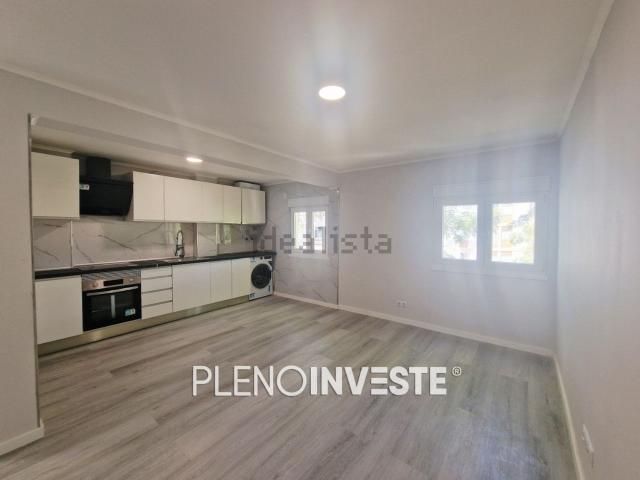Apartamento venda em Almada, Setúbal