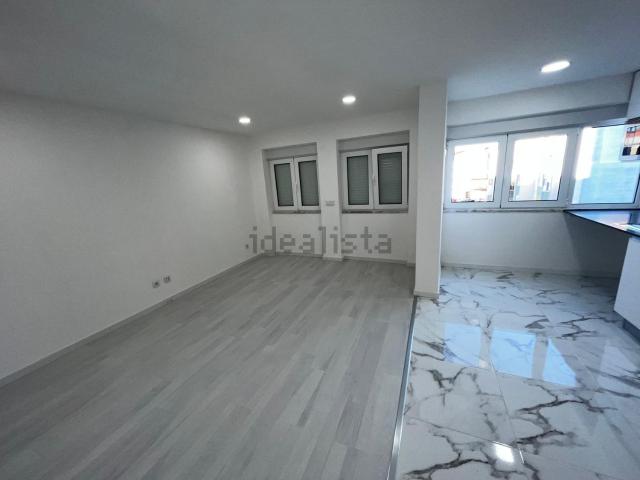 Apartamento venda em Almada, Setúbal