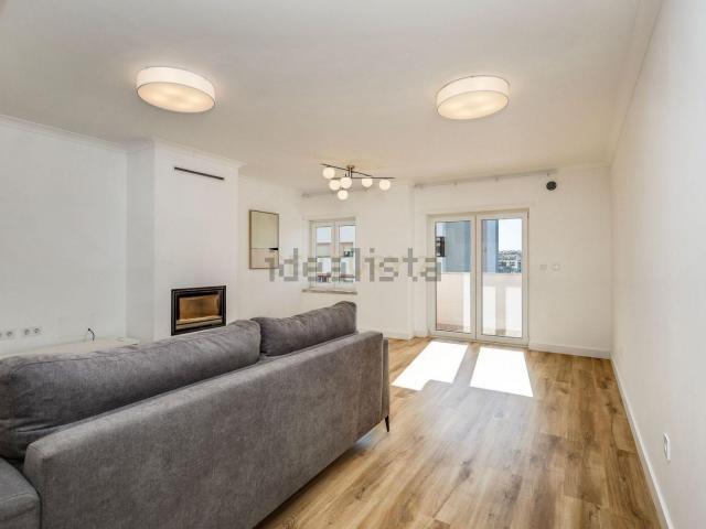 Apartamento alugar em Quinta do Janeiro, Almada