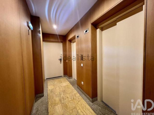 Apartamento venda em Porto