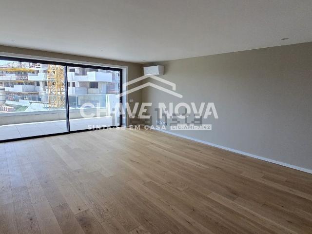 Apartamento venda em Porto