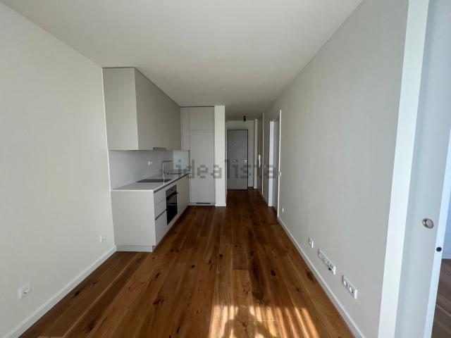 Apartamento alugar em Icas, Porto