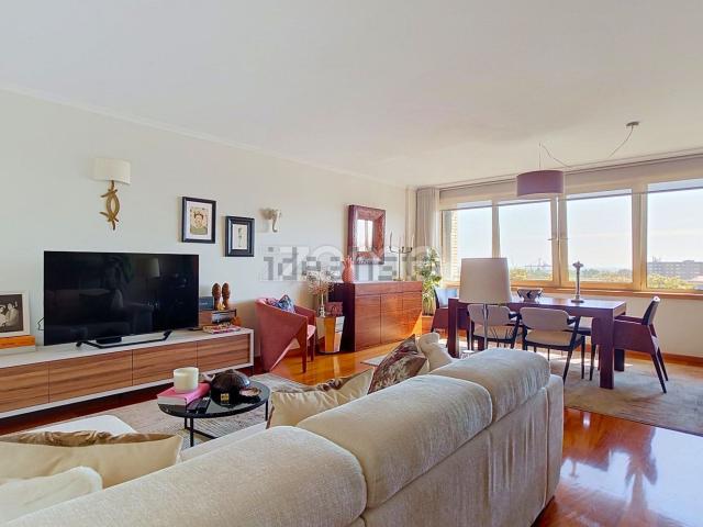 Apartamento venda em Porto