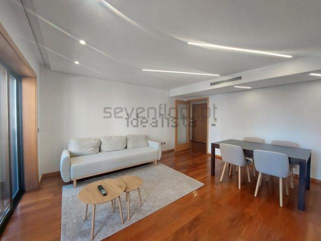 Apartamento alugar em Porto