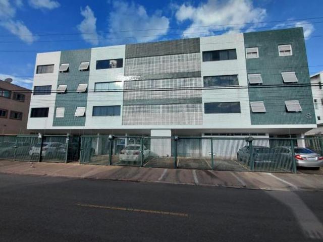 Apartamento venda em Região Geográfica Imediata do Distrito Federal, Região Integrada de Desenvolvimento do Distrito Federal e Entorno